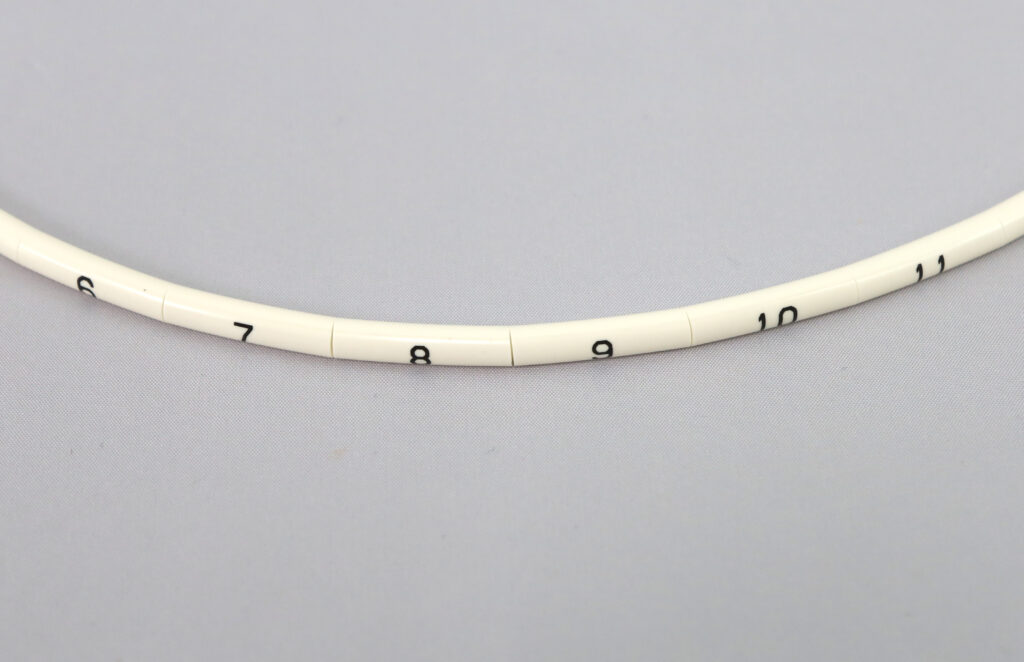 マーカーチューブ　ハーフカット 連番印字品